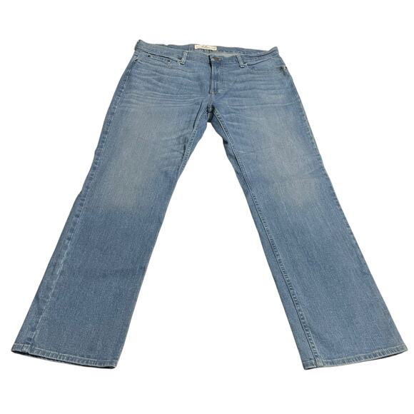 Hollister Mens Jeans Size 36 Classic Straight Leg Epic Flex Light Wash Zip Fly - Picture 1 of 12